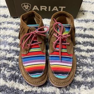 Ariat Women’s Cruiser Fringe Serape shoes